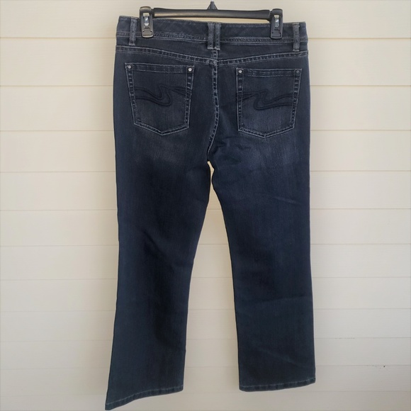 White House Black Market BLANC Dark Wash Jeans - Picture 3 of 3